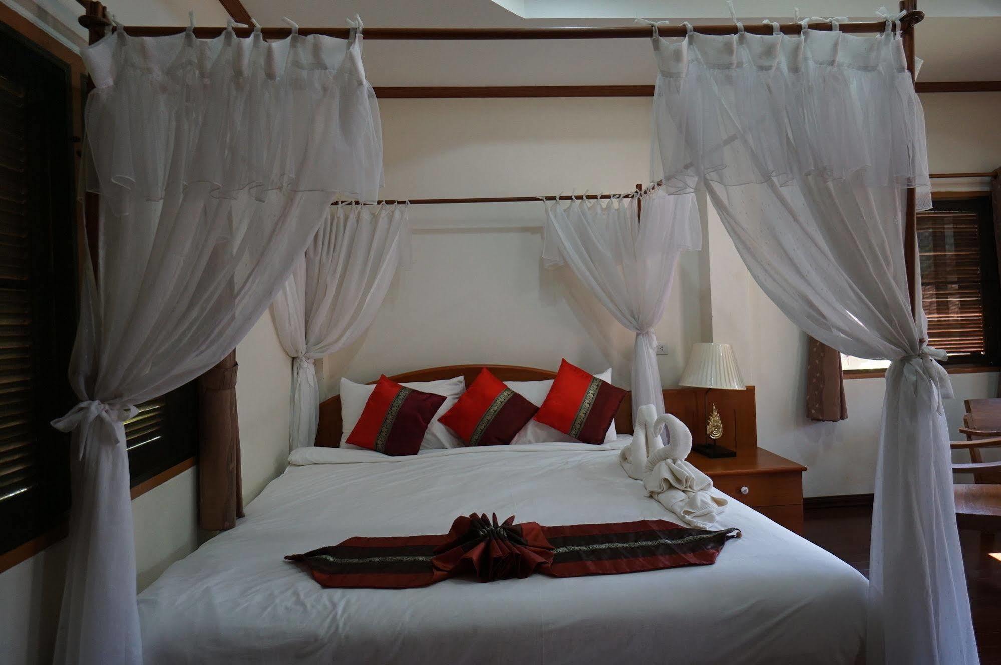 Phuoobfa Resort Pong Yaeng Exterior foto